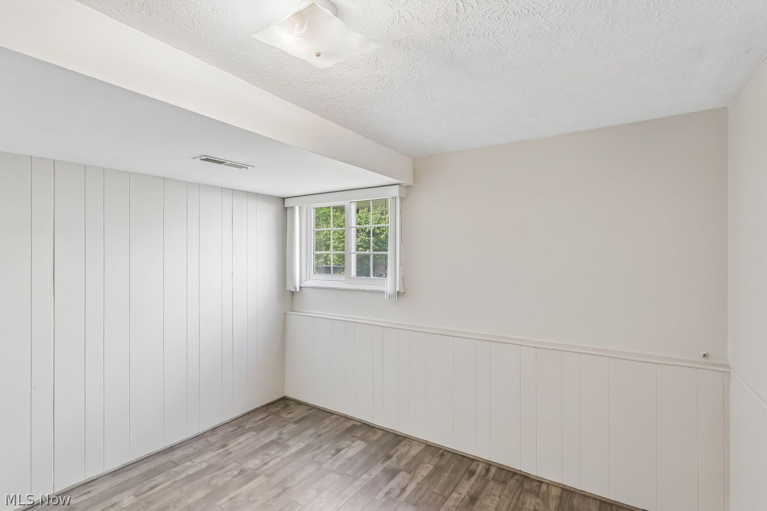 5594 Dorothy Drive North Olmsted OH 44070