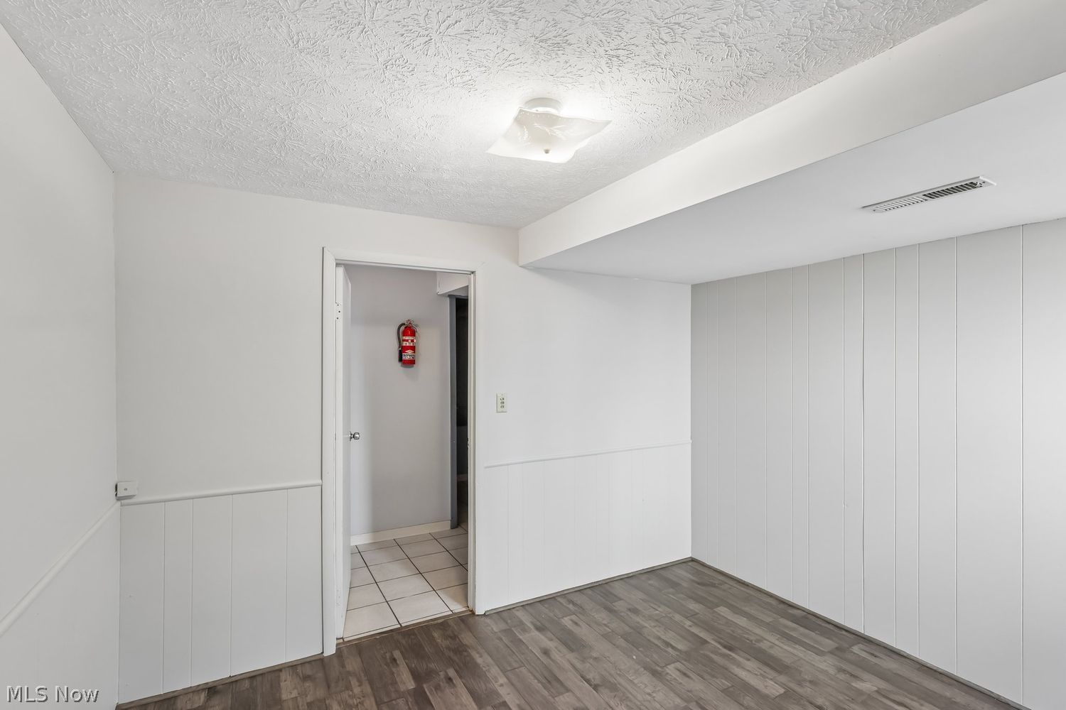 5594 Dorothy Drive North Olmsted OH 44070