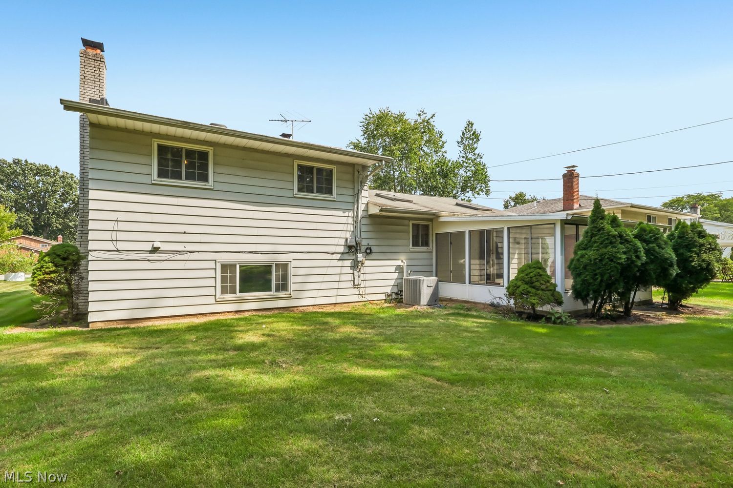 5594 Dorothy Drive North Olmsted OH 44070