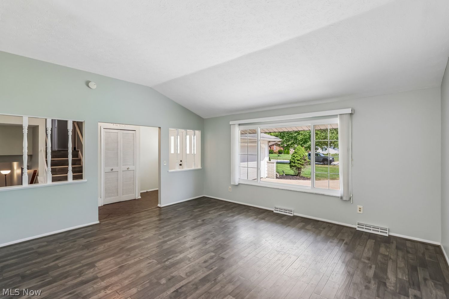 5594 Dorothy Drive North Olmsted OH 44070