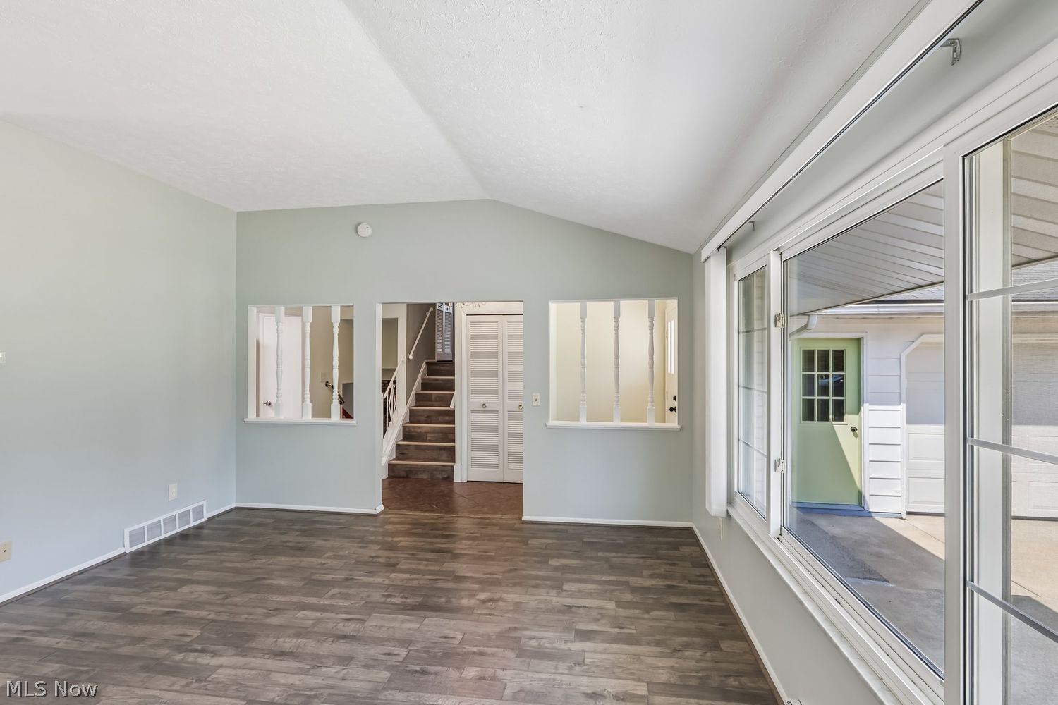 5594 Dorothy Drive North Olmsted OH 44070