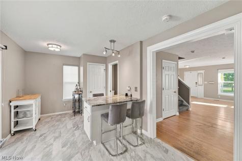 2472 W 5th Street Cleveland OH 44113
