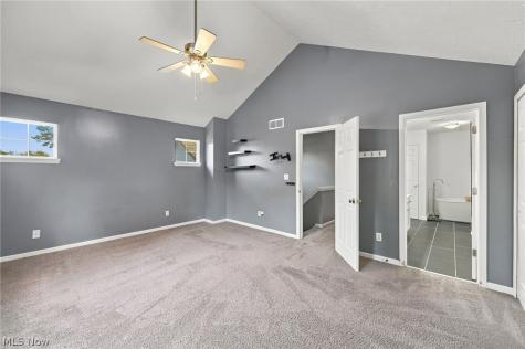 2472 W 5th Street Cleveland OH 44113