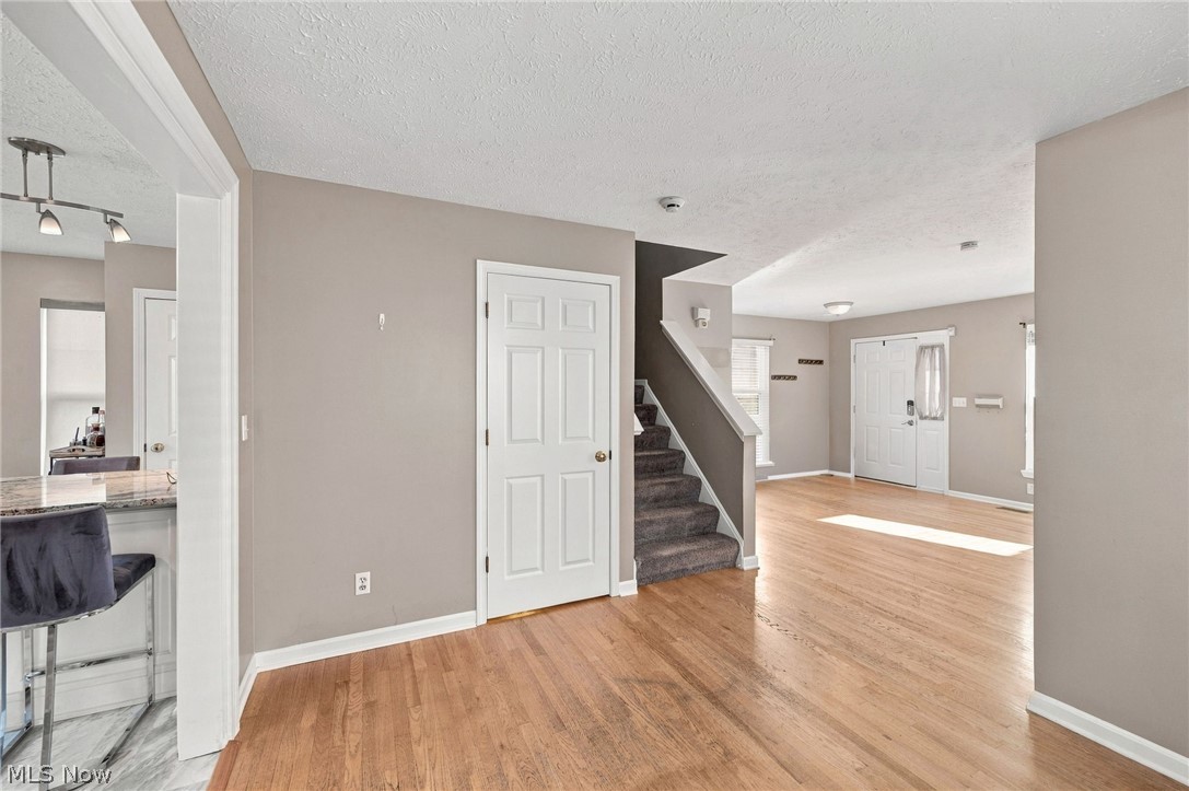 2472 W 5th Street Cleveland OH 44113