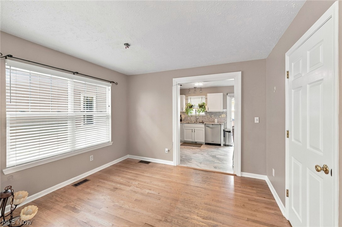 2472 W 5th Street Cleveland OH 44113