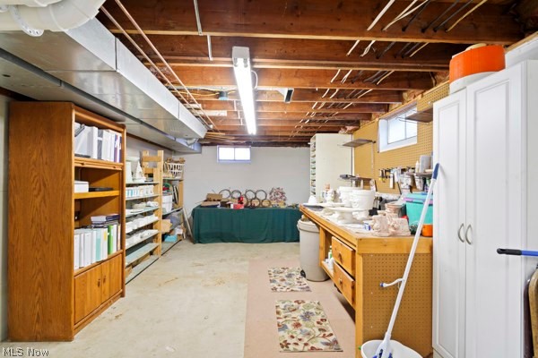 5030 Warren Sharon Road Vienna OH 44473