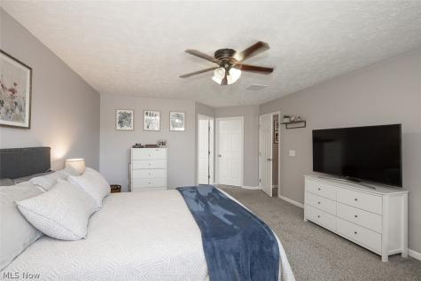 887 Woodfield Lane Brunswick OH 44212