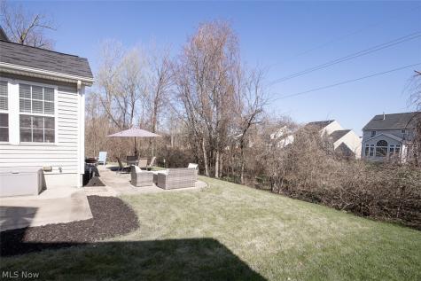 887 Woodfield Lane Brunswick OH 44212