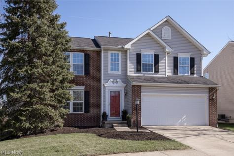 887 Woodfield Lane Brunswick OH 44212