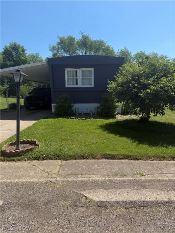54 Thomas Boulevard NW Massillon OH 44647