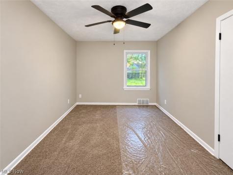 336 Halle Drive Euclid OH 44132