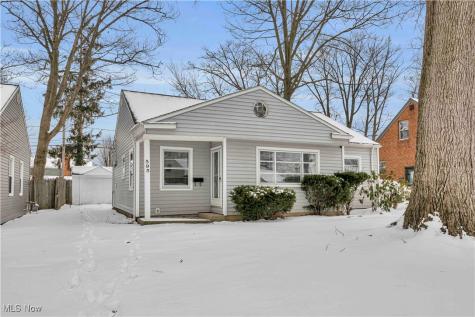 595 Oakmoor Road Bay Village OH 44140