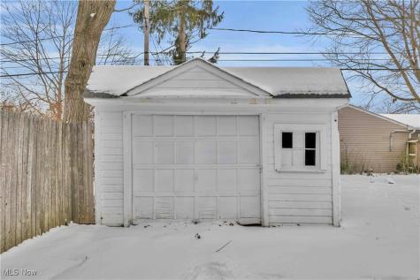 595 Oakmoor Road Bay Village OH 44140