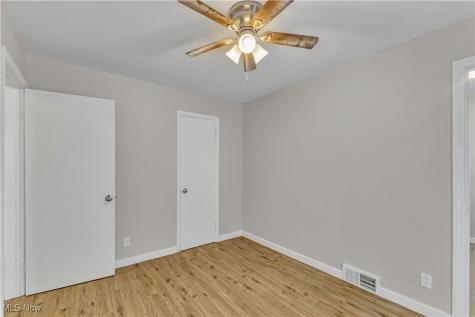 595 Oakmoor Road Bay Village OH 44140