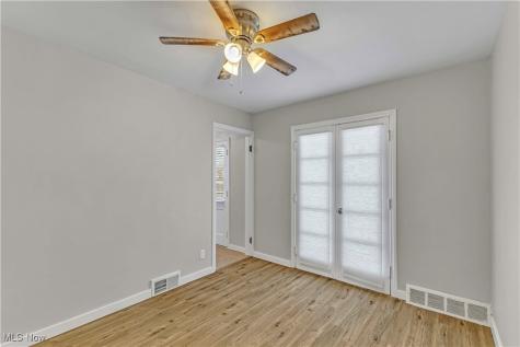 595 Oakmoor Road Bay Village OH 44140