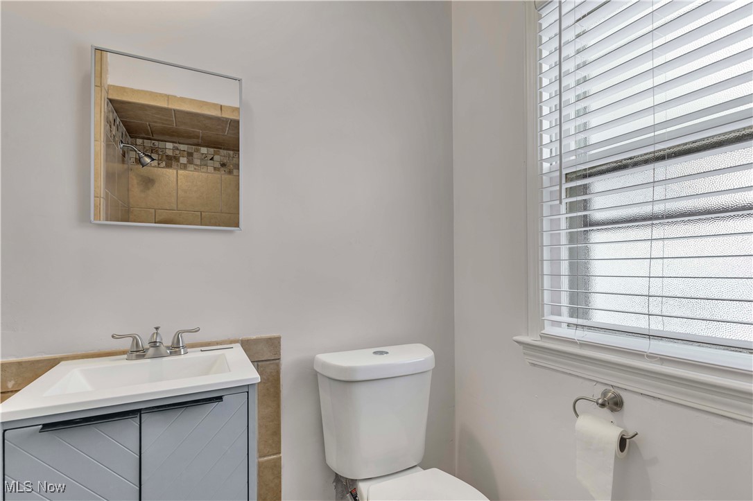 595 Oakmoor Road Bay Village OH 44140