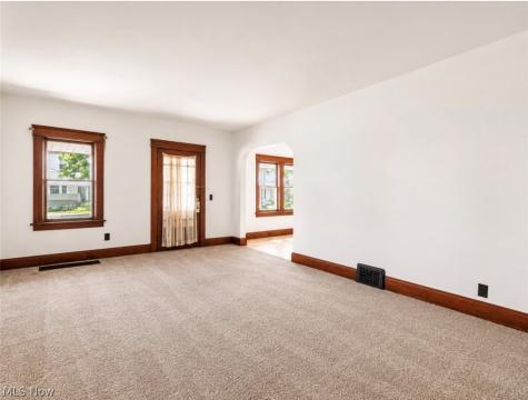 21001 Fuller Avenue Euclid OH 44123