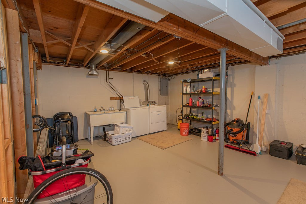 260 Horn Street Barberton OH 44203