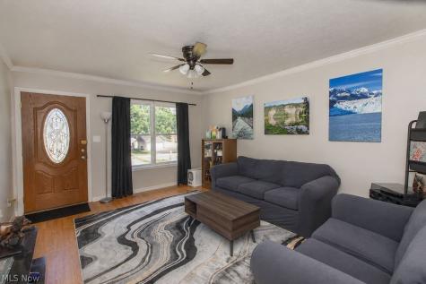 260 Horn Street Barberton OH 44203