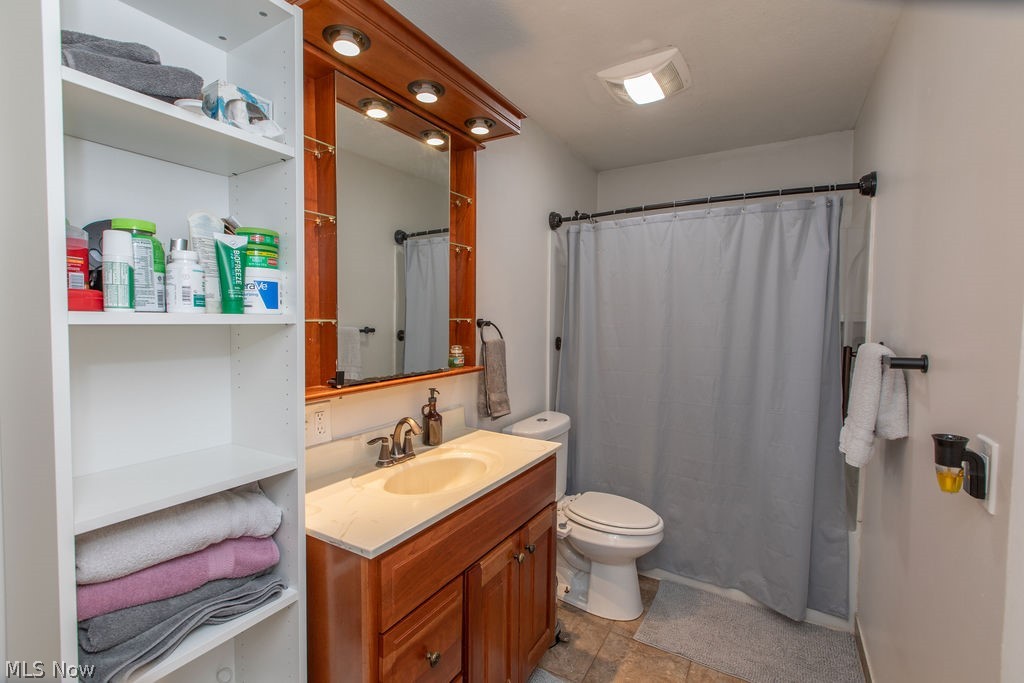 260 Horn Street Barberton OH 44203