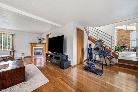 37725 Lake Shore Boulevard Eastlake OH 44095
