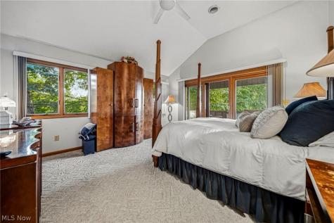37725 Lake Shore Boulevard Eastlake OH 44095