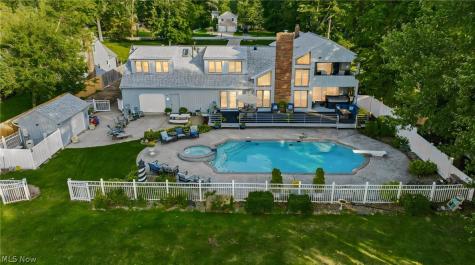 37725 Lake Shore Boulevard Eastlake OH 44095