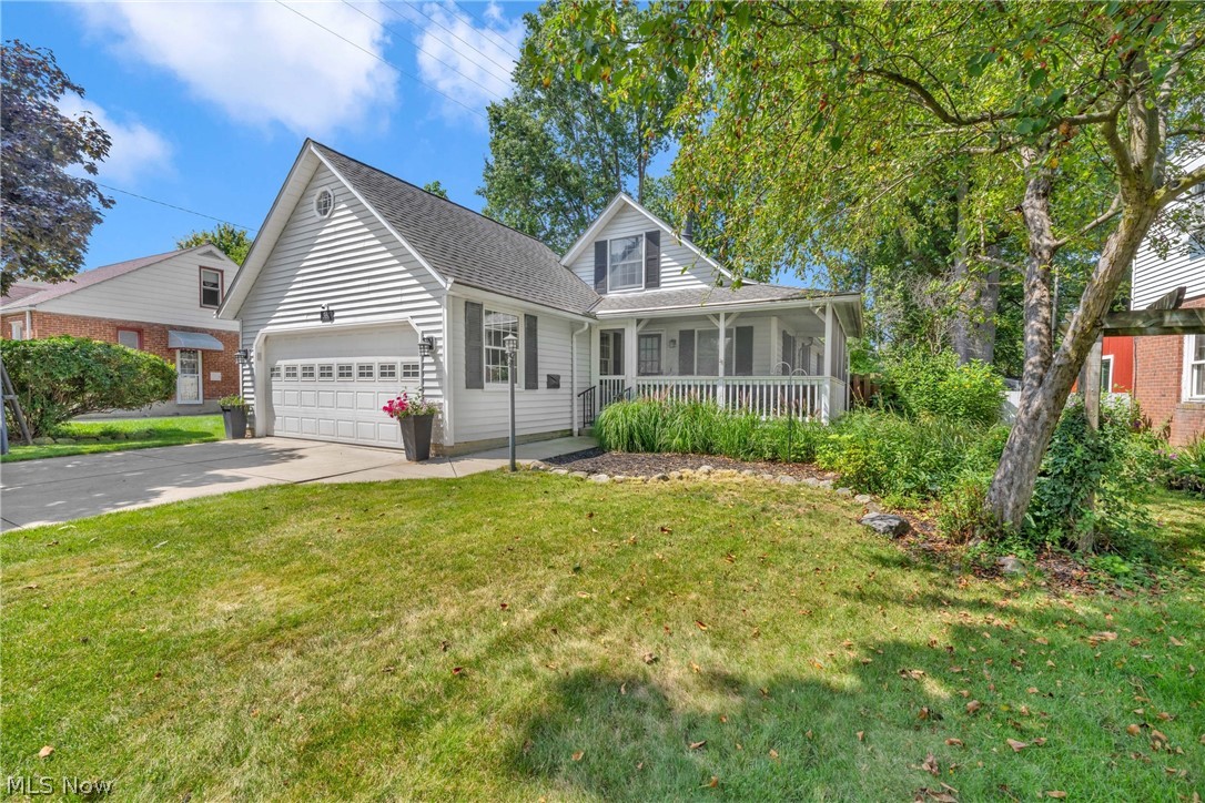 360 Huntmere Drive Bay Village OH 44140