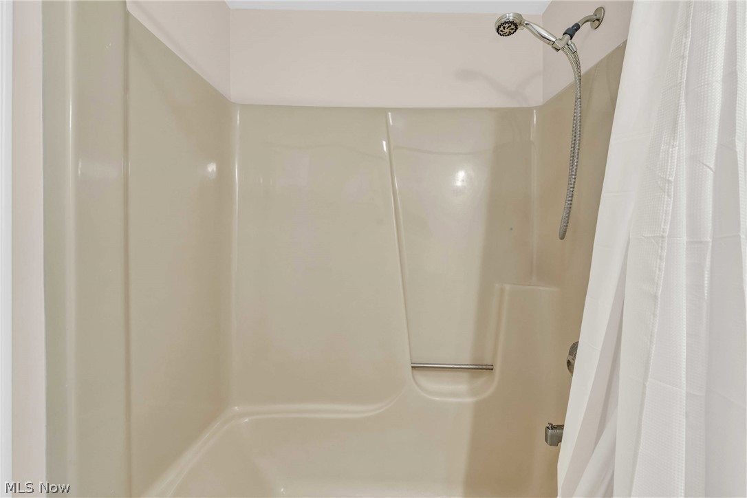 360 Huntmere Drive Bay Village OH 44140