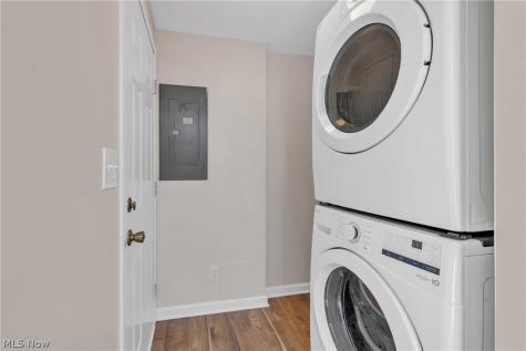 360 Huntmere Drive Bay Village OH 44140