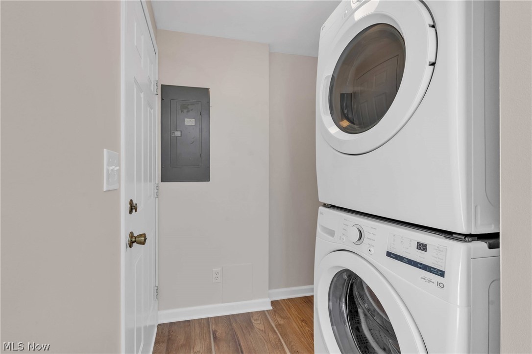 360 Huntmere Drive Bay Village OH 44140