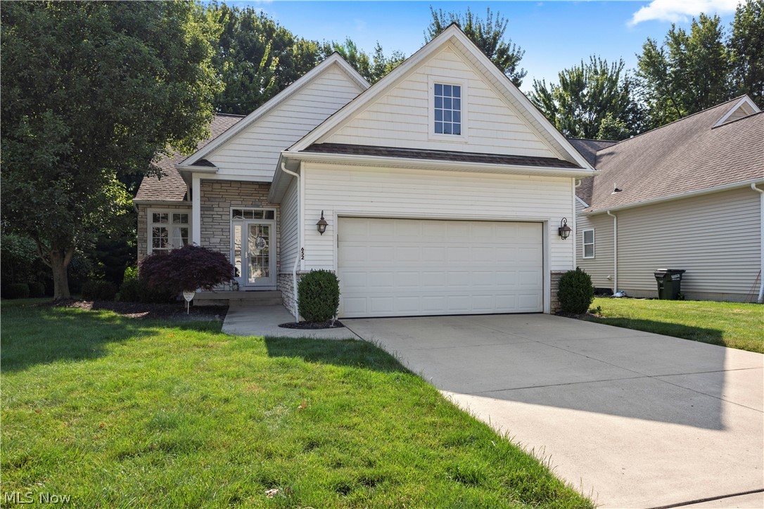 652 Lakeside Drive Avon Lake OH 44012