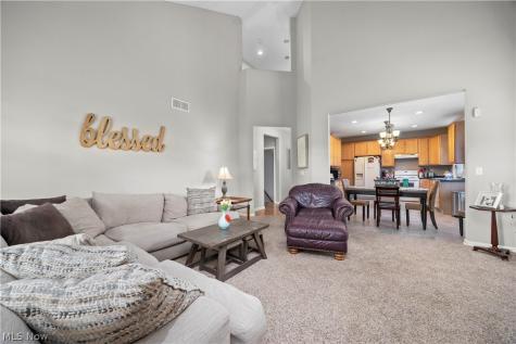 652 Lakeside Drive Avon Lake OH 44012