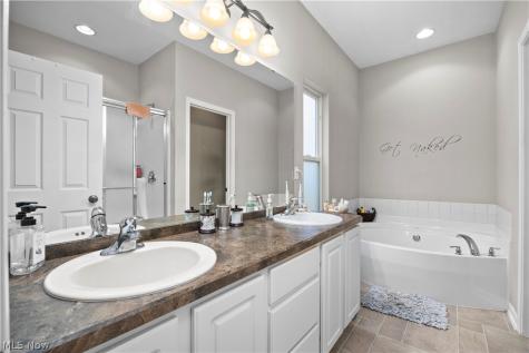 652 Lakeside Drive Avon Lake OH 44012