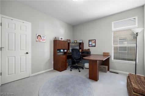 652 Lakeside Drive Avon Lake OH 44012