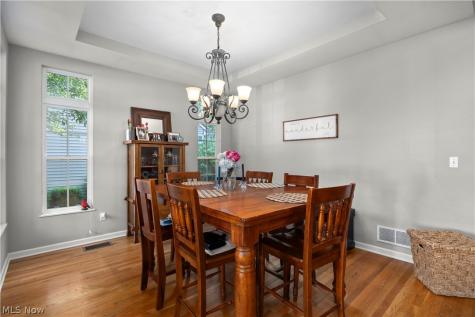 652 Lakeside Drive Avon Lake OH 44012