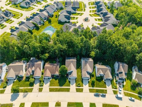652 Lakeside Drive Avon Lake OH 44012
