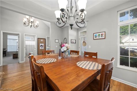 652 Lakeside Drive Avon Lake OH 44012