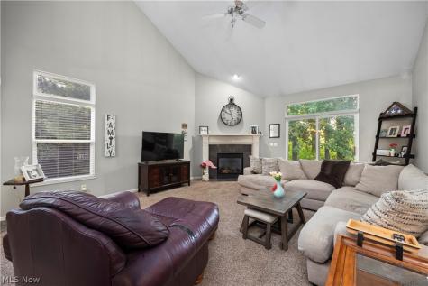 652 Lakeside Drive Avon Lake OH 44012