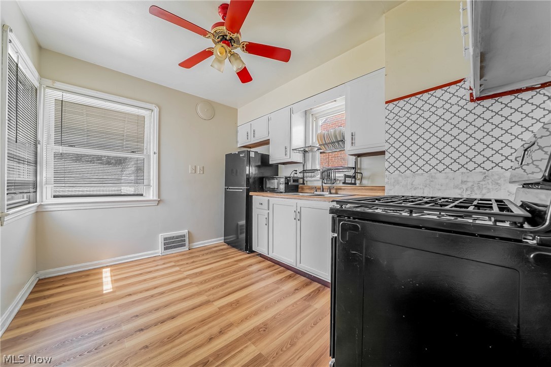 4272 W 137th Street Cleveland OH 44135