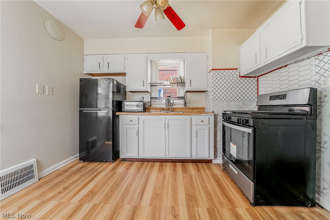 4272 W 137th Street Cleveland OH 44135