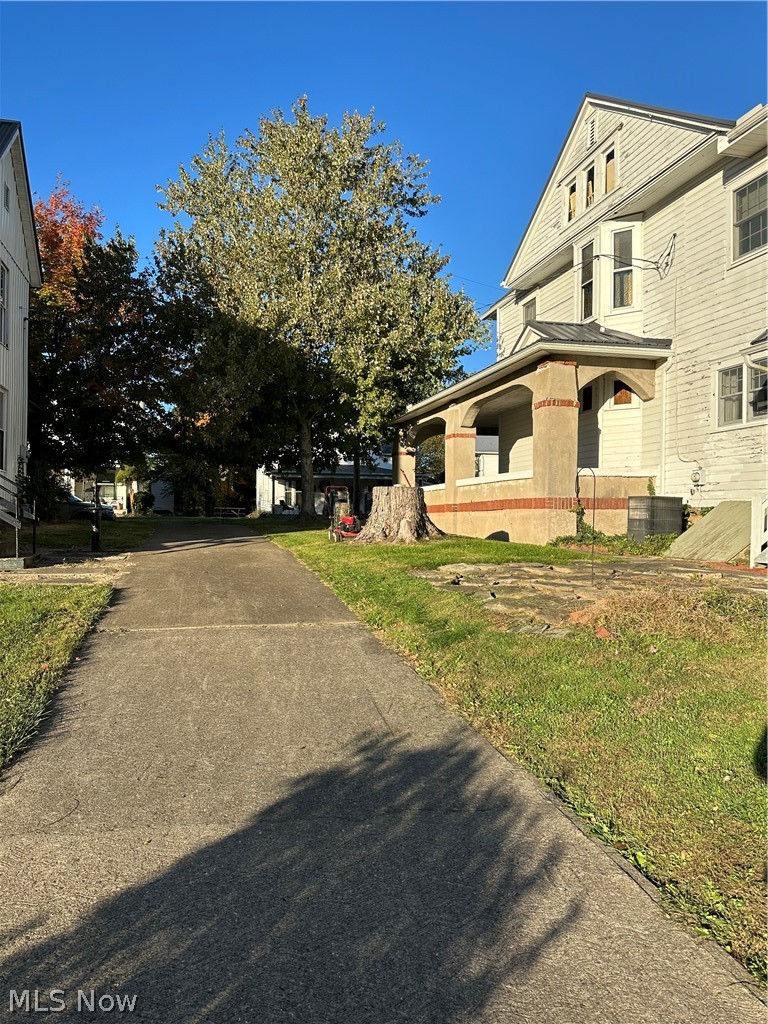 407 High Street Woodsfield OH 43793