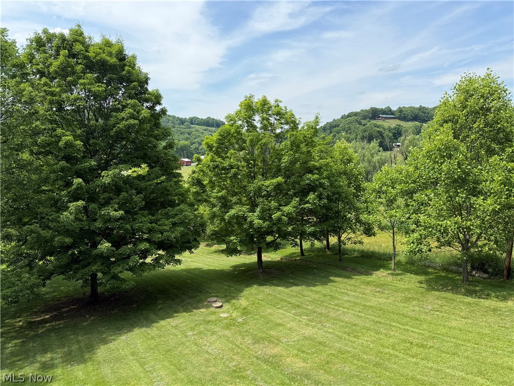 2187 Golfview Drive NE New Philadelphia OH 44663