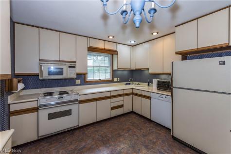 2070 White Pond Drive Akron OH 44313