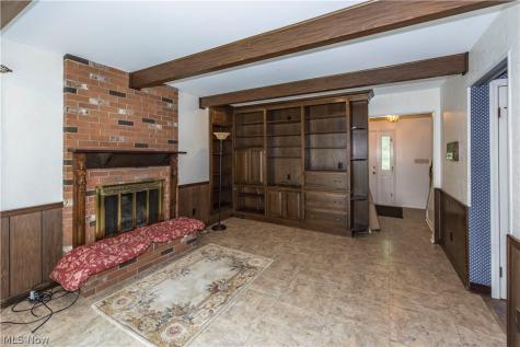 2070 White Pond Drive Akron OH 44313