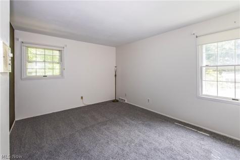 2070 White Pond Drive Akron OH 44313