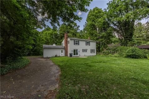 2070 White Pond Drive Akron OH 44313