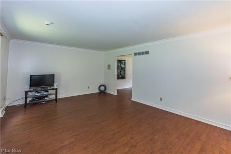 2070 White Pond Drive Akron OH 44313