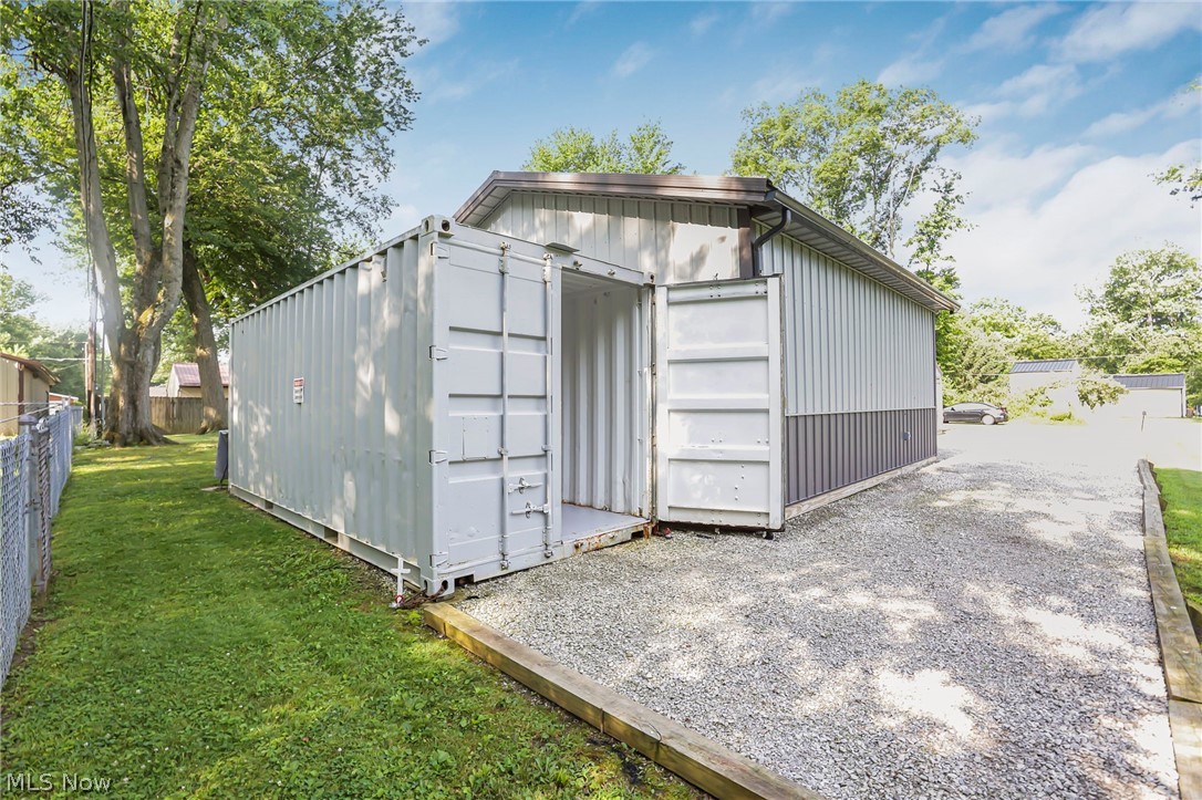 13400 Cedar Road NE Thornville OH 43076