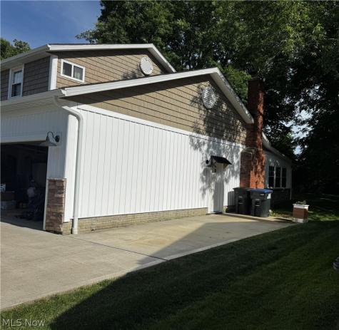 2954 Marion Brunswick OH 44212